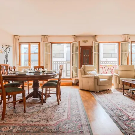 Appartement Beaudelaire Center Paris